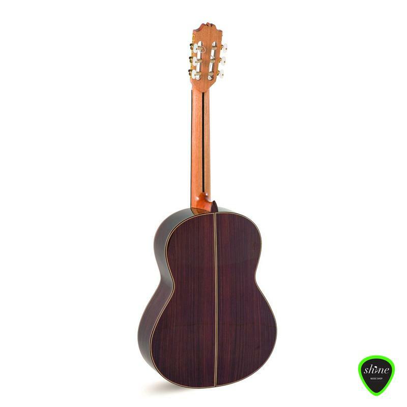 Admira Fiesta Spanish Guitar Side Left View 2